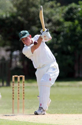 Abingdons Ed Tilley against Tiddington