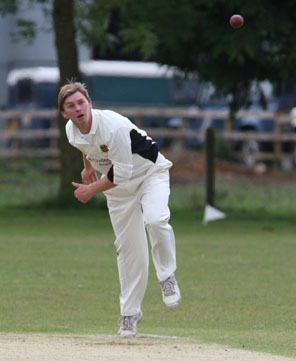 Cumnors Joe Shillaker vs. Oxford & Bletchingdon